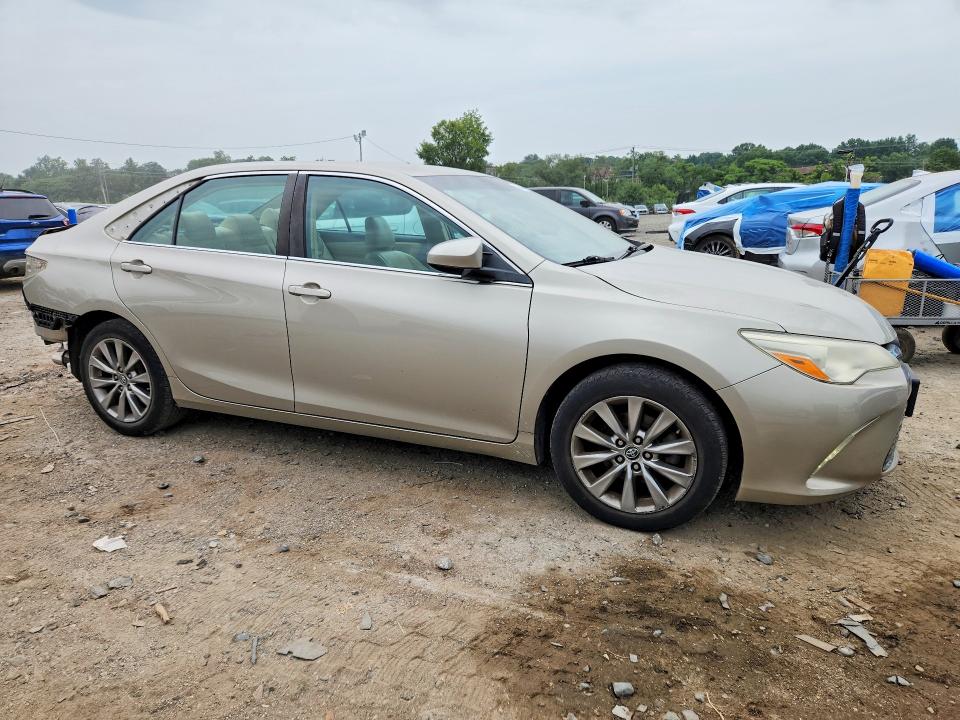 Продажа на аукционе авто 2016 Toyota Camry, vin: 4T4BF1FK8GR549794, номер лота: 64454996