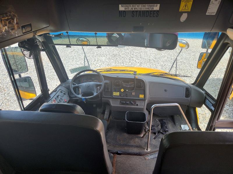 Продажа на аукционе авто 2012 Freightliner Chassis, vin: 4UZABRDTXCCBM9749, номер лота: 66056906