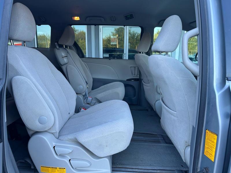 Продажа на аукционе авто 2014 Toyota Sienna, vin: 5TDKK3DCXES478665, номер лота: 64298486
