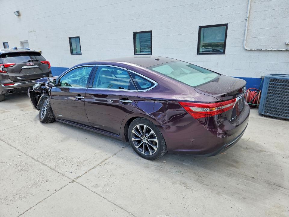 66114166 :رقم المزاد ، 4T1BD1EB4JU064075 vin ، 2018 Toyota Avalon Hybrid مزاد بيع