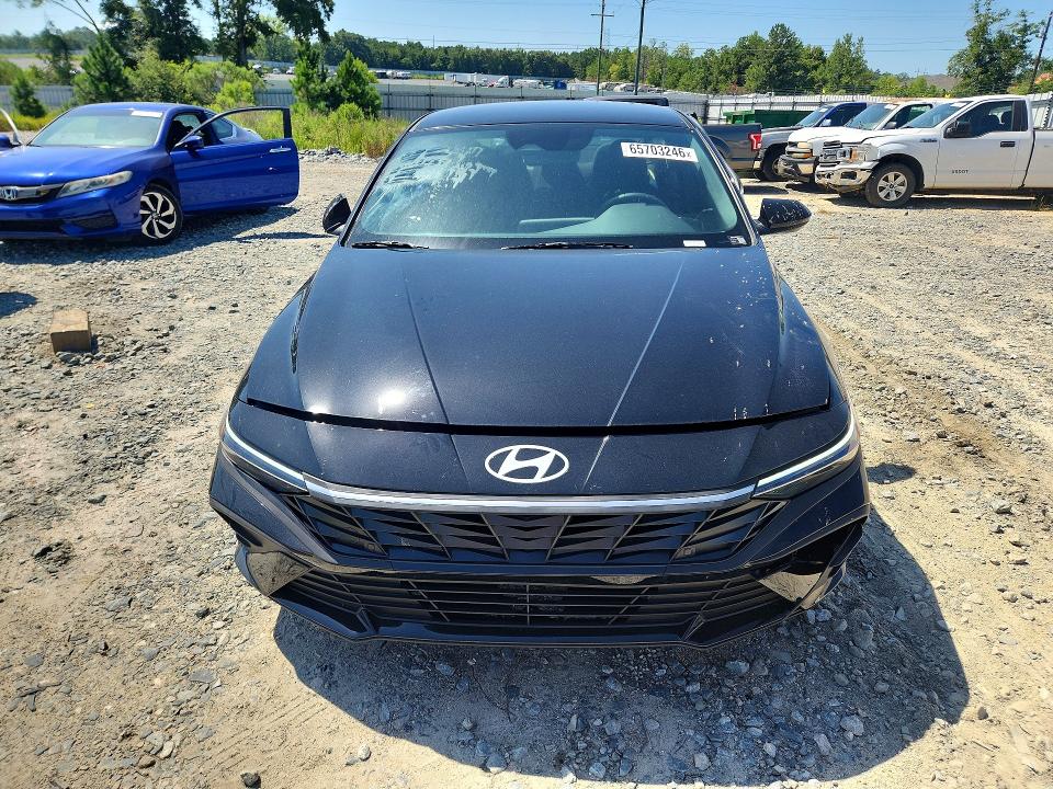 65703246 :رقم المزاد ، KMHLM4DG3TU233752 vin ، 2026 Hyundai Elantra مزاد بيع