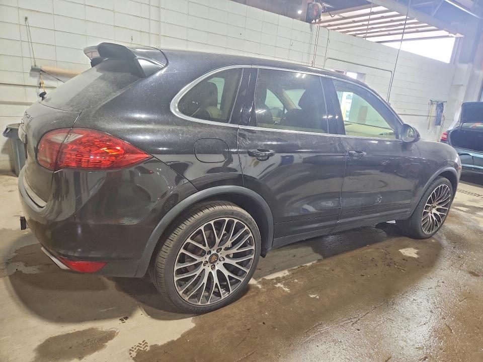 2012 Porsche Cayenne მანქანა იყიდება აუქციონზე, vin: WP1AB2A24CLA40173, აუქციონის ნომერი: 66572956