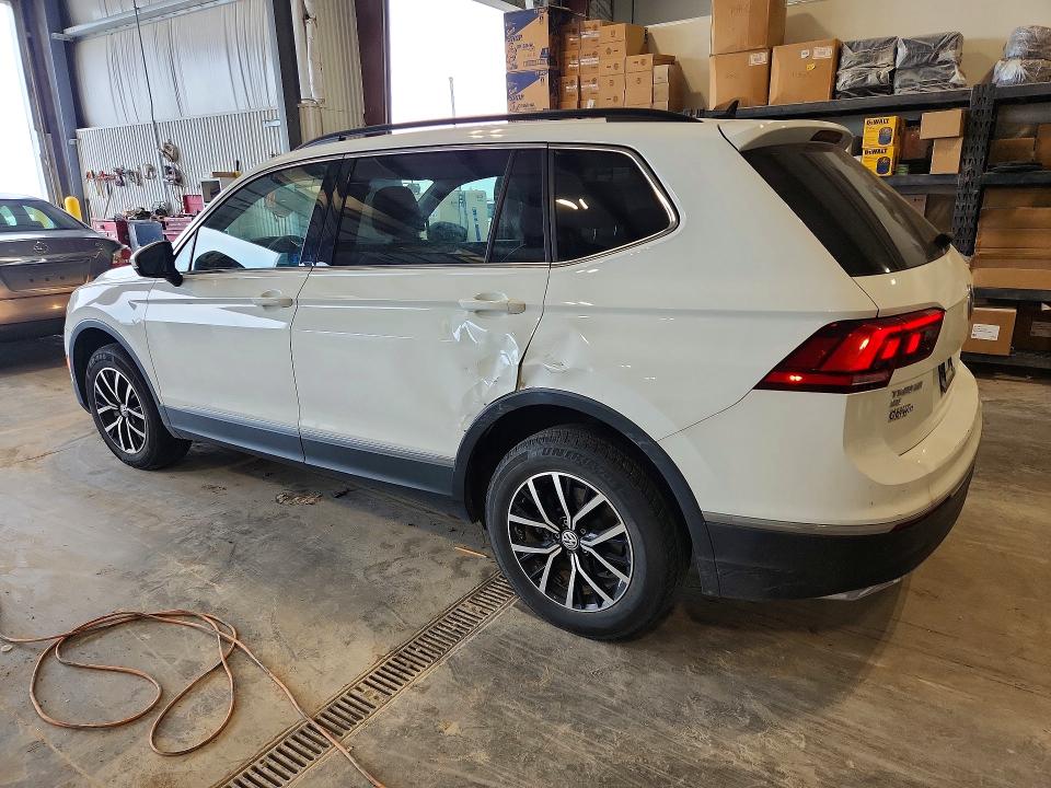 2021 Volkswagen Tiguan მანქანა იყიდება აუქციონზე, vin: 3VV2B7AX9MM100951, აუქციონის ნომერი: 64978476