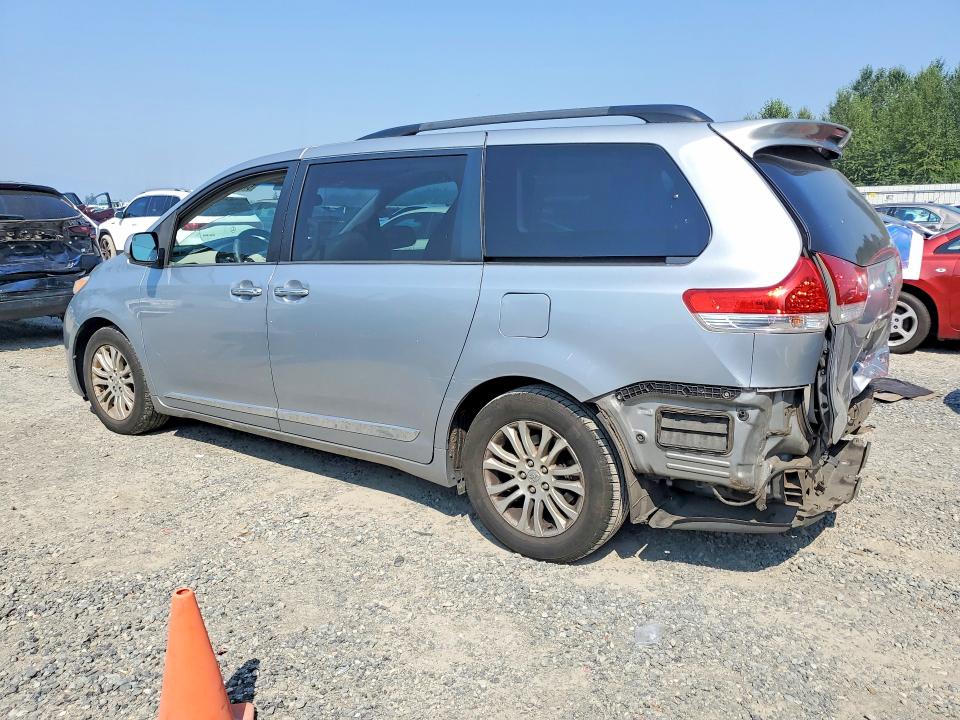 Aukcja sprzedaży 2014 Toyota Sienna, vin: 5TDYK3DC3ES463550, numer aukcji: 64284426