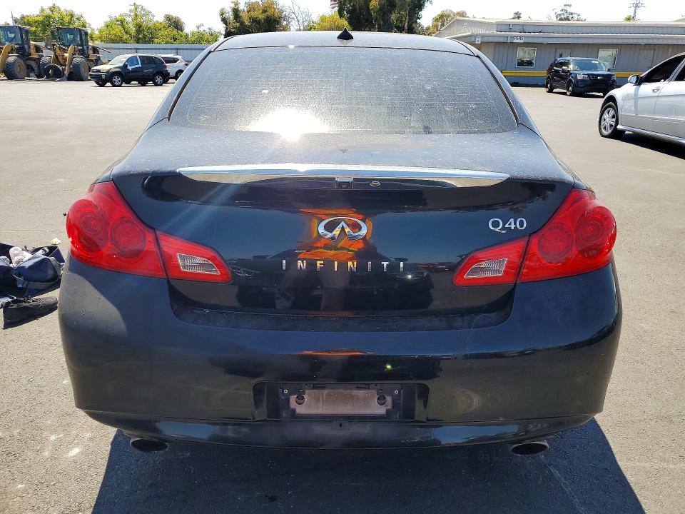2015 Infiniti Q40 მანქანა იყიდება აუქციონზე, vin: JN1CV6AP5FM500897, აუქციონის ნომერი: 65881086