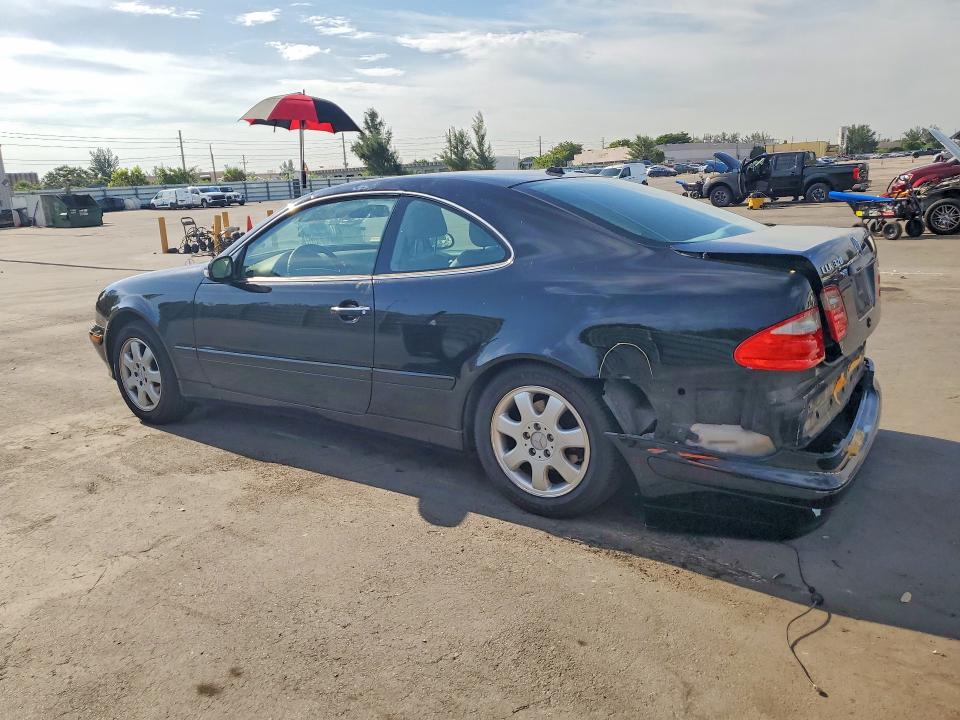 2001 Mercedes-benz Clk მანქანა იყიდება აუქციონზე, vin: WDBLJ65G01F174456, აუქციონის ნომერი: 63894276
