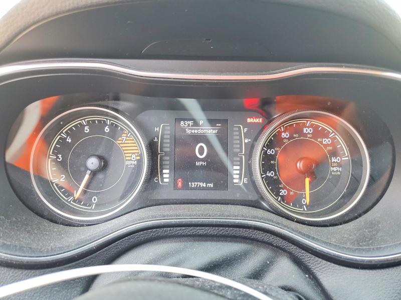 Продаж на аукціоні авто 2019 Jeep Cherokee, vin: 1C4PJLLX0KD301580, номер лоту: 67126806