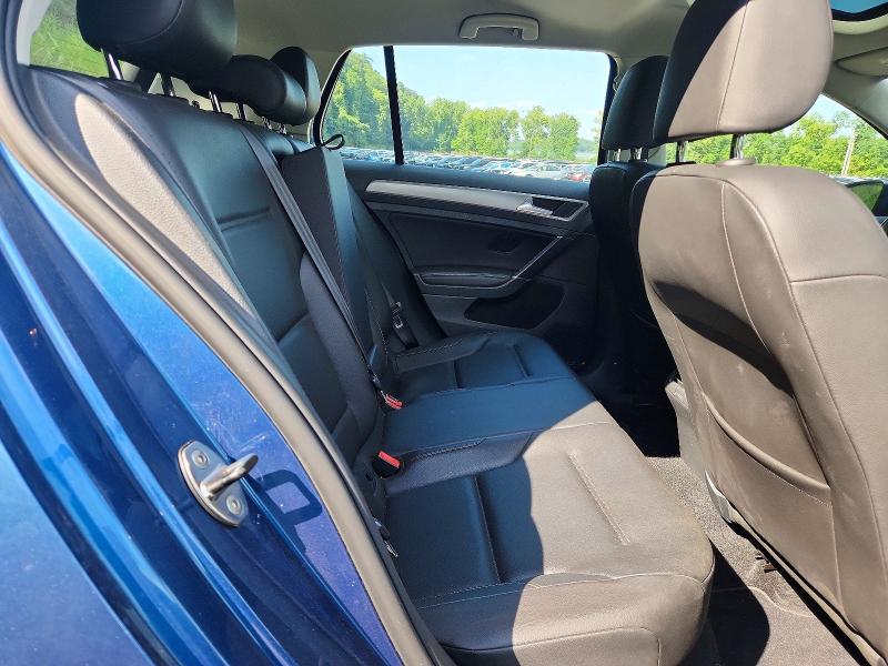 Продажа на аукционе авто 2017 Volkswagen Golf, vin: 3VW217AU5HM037924, номер лота: 62067266