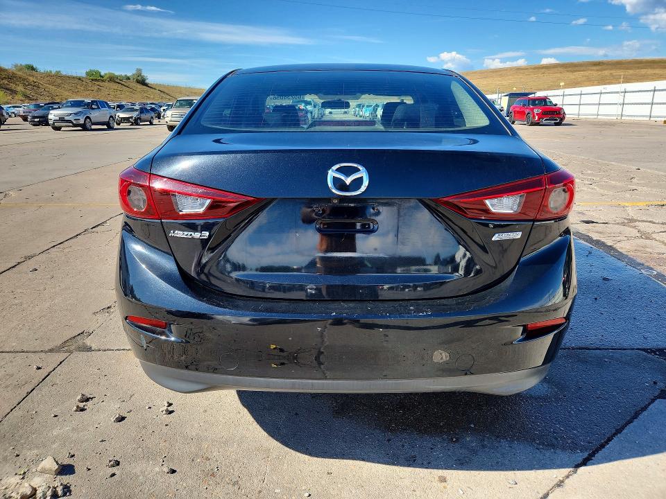 2016 Mazda 3 მანქანა იყიდება აუქციონზე, vin: JM1BM1U73G1322372, აუქციონის ნომერი: 65236056