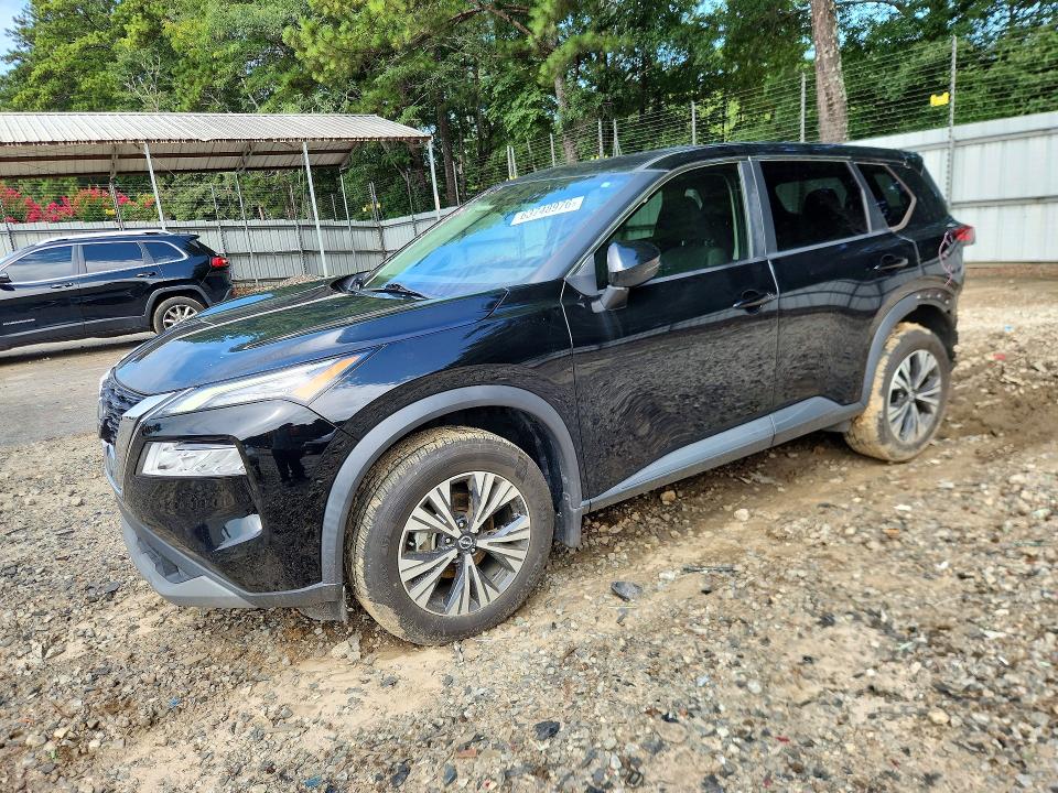 63748976 :رقم المزاد ، 5N1BT3BA2NC675504 vin ، 2022 Nissan Rogue مزاد بيع