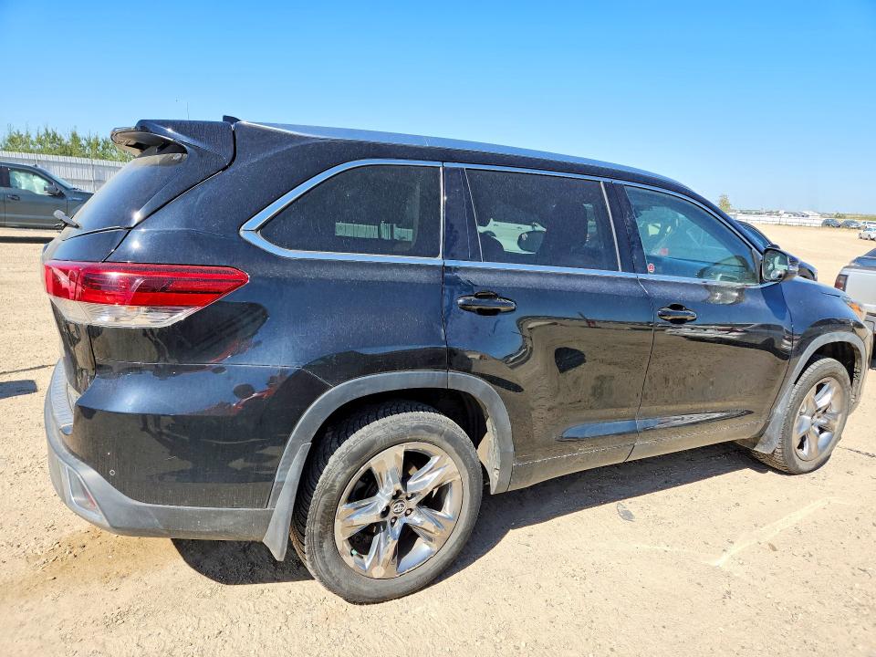 Продажа на аукционе авто 2019 Toyota Highlander, vin: 5TDDZRFH8KS740923, номер лота: 66290876
