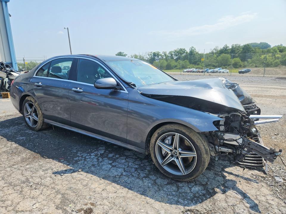 2020 Mercedes-benz E მანქანა იყიდება აუქციონზე, vin: WDDZF8EB2LA701092, აუქციონის ნომერი: 64418696