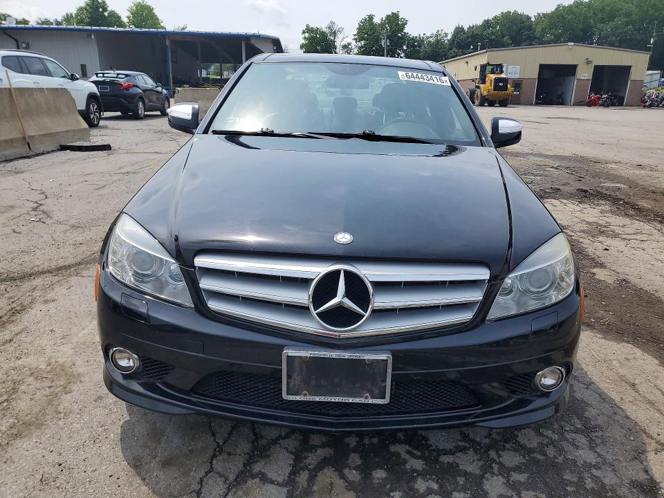 2009 Mercedes-benz C მანქანა იყიდება აუქციონზე, vin: WDDGF81XX9R074211, აუქციონის ნომერი: 64443416