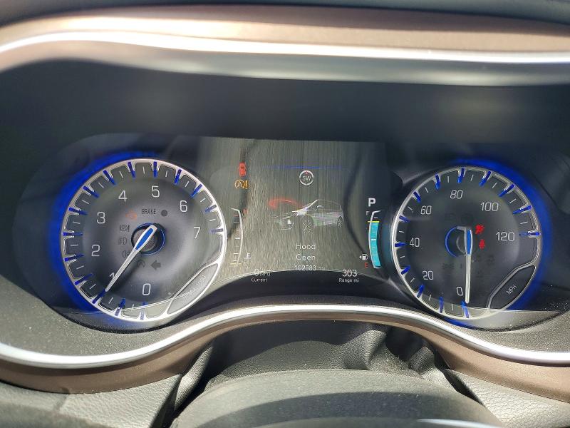 Продажа на аукционе авто 2017 Chrysler Pacifica, vin: 2C4RC1EG8HR729391, номер лота: 63909856