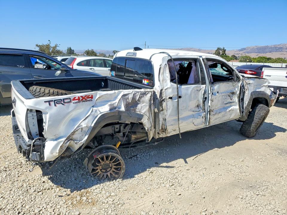 Aukcja sprzedaży 2022 Toyota Tacoma, vin: 3TMCZ5AN5NM476369, numer aukcji: 63733656