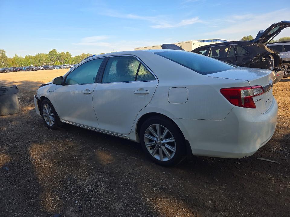 Продажа на аукционе авто 2014 Toyota Camry Hybrid, vin: 4T1BD1FK1EU134815, номер лота: 63786826