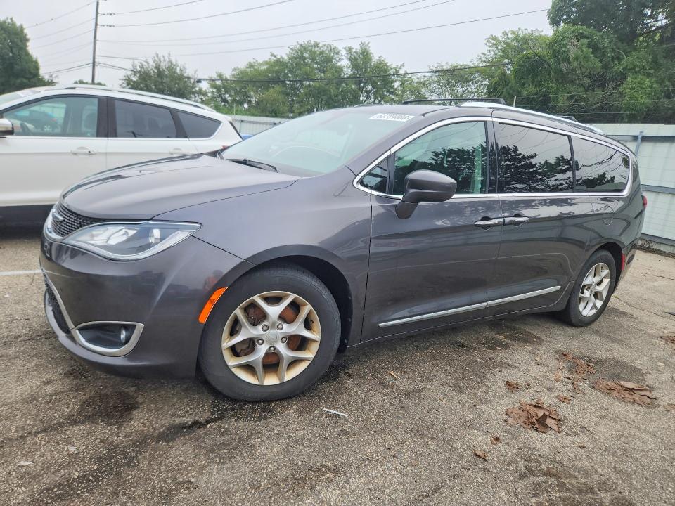 63791886 :رقم المزاد ، 2C4RC1EG4JR271189 vin ، 2018 Chrysler Pacifica مزاد بيع