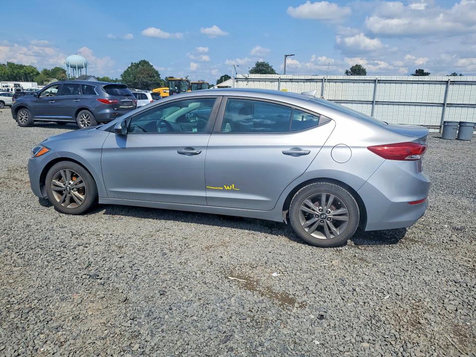 Продаж на аукціоні авто 2017 Hyundai Elantra, vin: 5NPD84LF5HH106184, номер лоту: 67248836