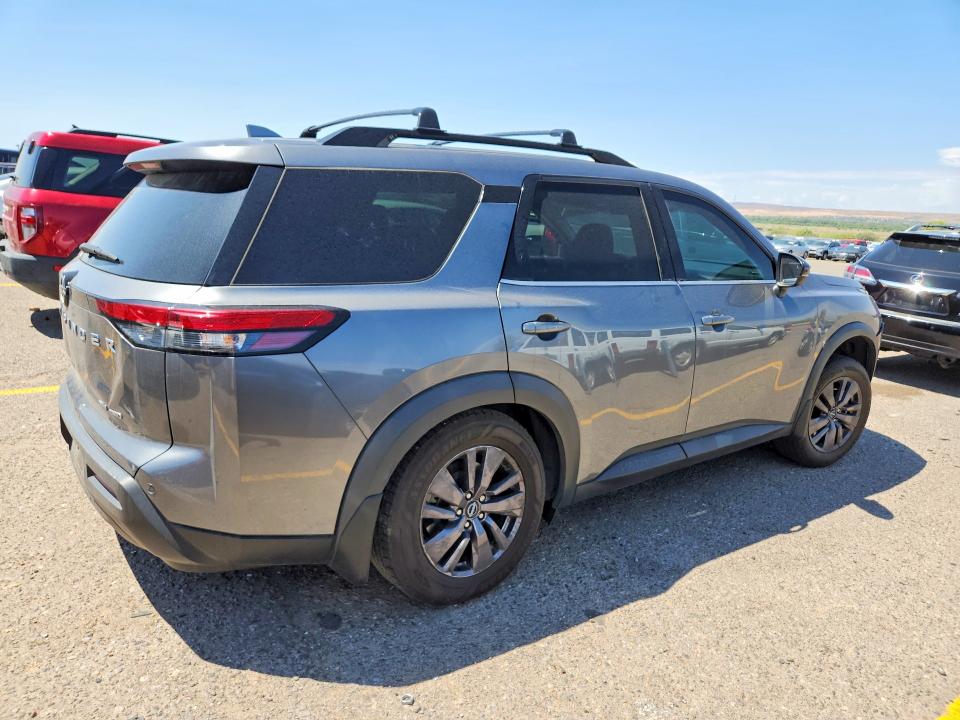 64654666 :رقم المزاد ، 5N1DR3BC5NC249590 vin ، 2022 Nissan Pathfinder مزاد بيع
