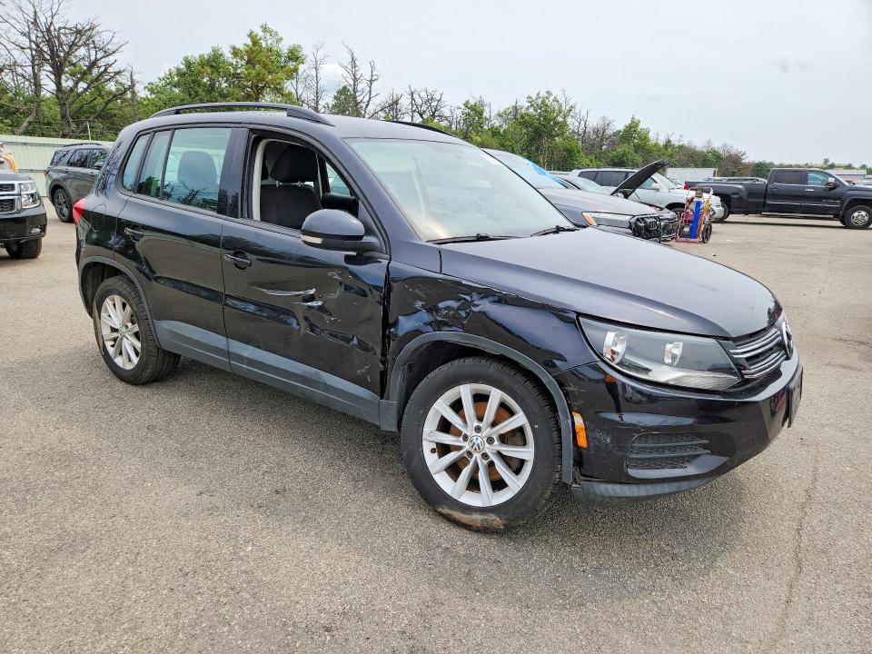 2017 Volkswagen Tiguan მანქანა იყიდება აუქციონზე, vin: WVGBV7AX0HK049354, აუქციონის ნომერი: 65149916
