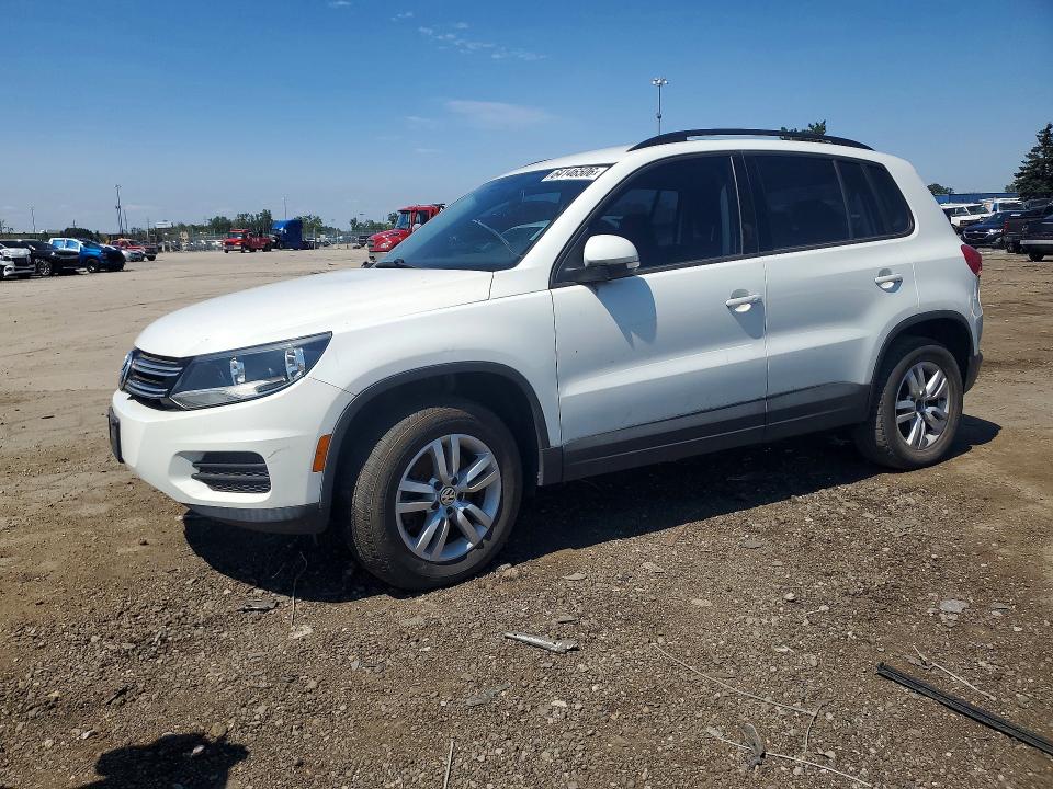 Aukcja sprzedaży 2016 Volkswagen Tiguan, vin: WVGBV7AX2GW557218, numer aukcji: 64146506