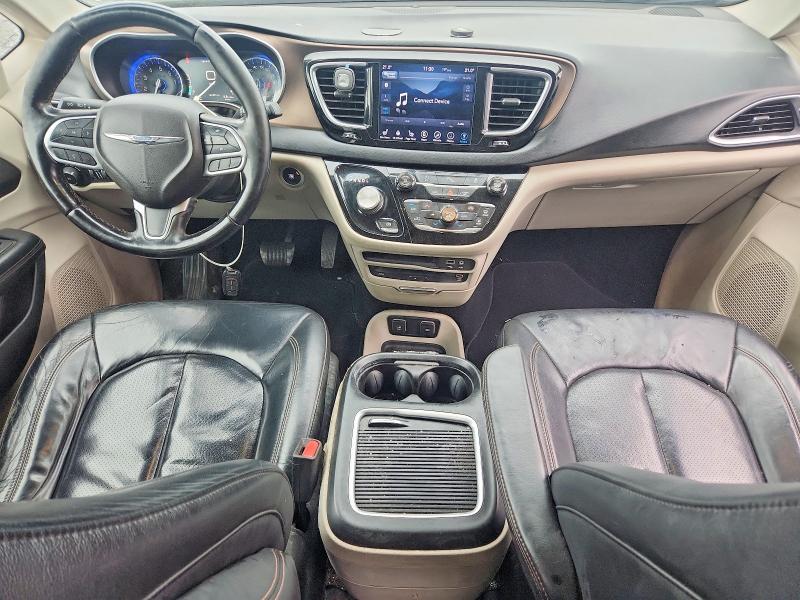 64803186 :رقم المزاد ، 2C4RC1EG8JR148379 vin ، 2018 Chrysler Pacifica مزاد بيع