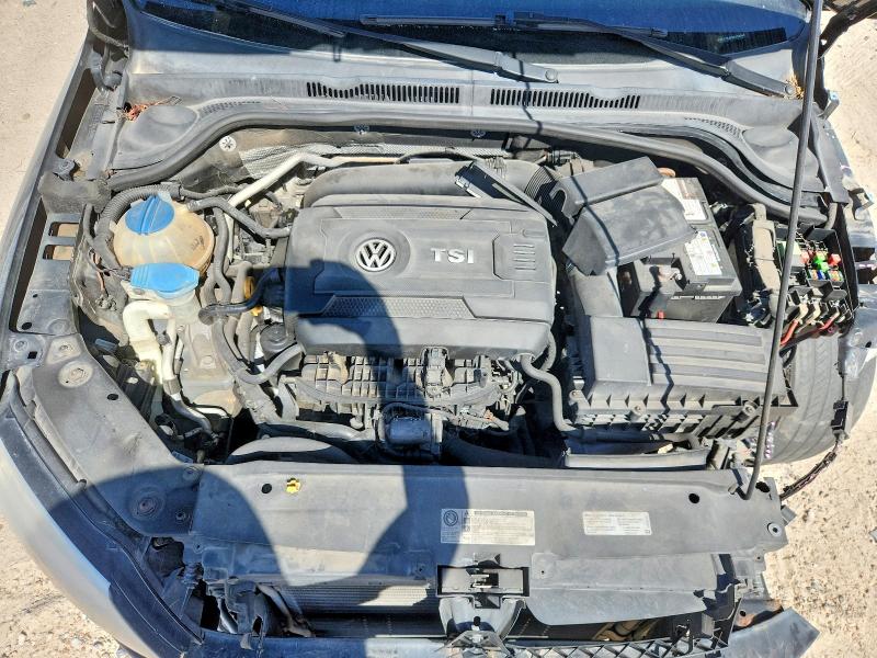 65175446 :رقم المزاد ، 3VWL07AJ9GM238088 vin ، 2016 Volkswagen Jetta مزاد بيع