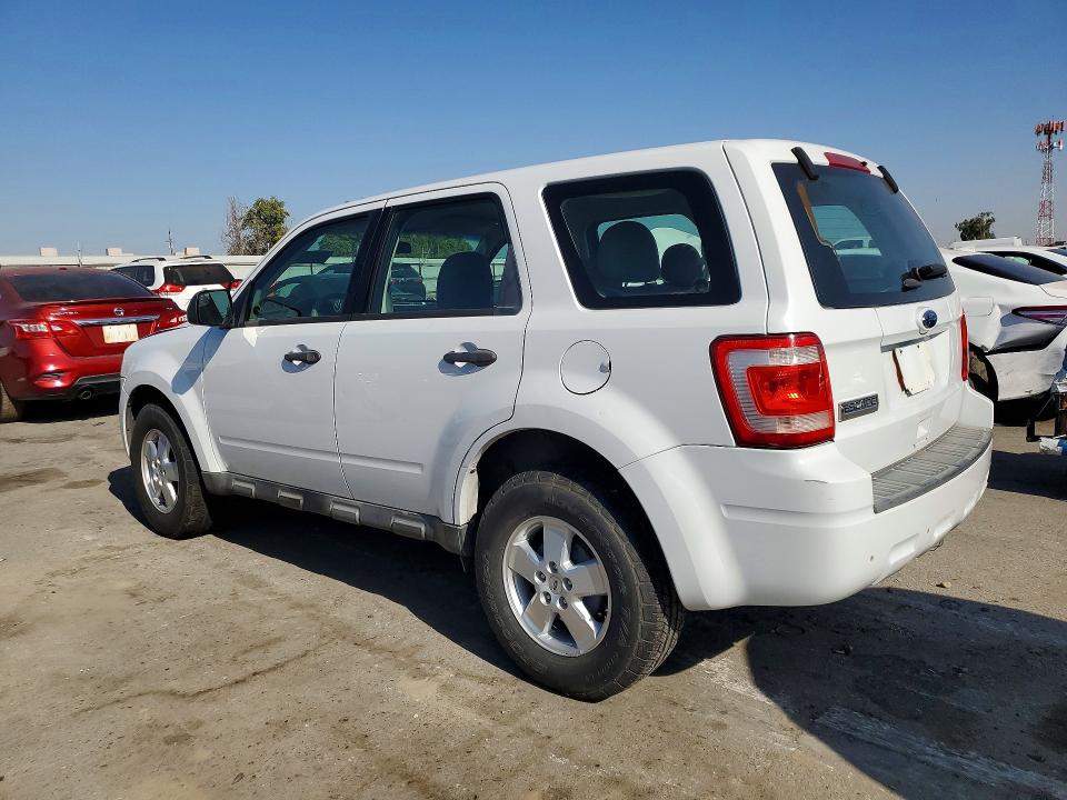 65945556 :رقم المزاد ، 1FMCU0C74BKA88113 vin ، 2011 Ford Escape مزاد بيع