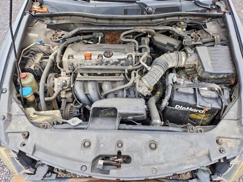 63129196 :رقم المزاد ، 1HGCP2F88BA015653 vin ، 2011 Honda Accord مزاد بيع