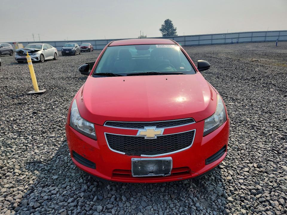 85987005 :رقم المزاد ، 1G1PA5SHXE7196578 vin ، 2014 Chevrolet Cruise مزاد بيع