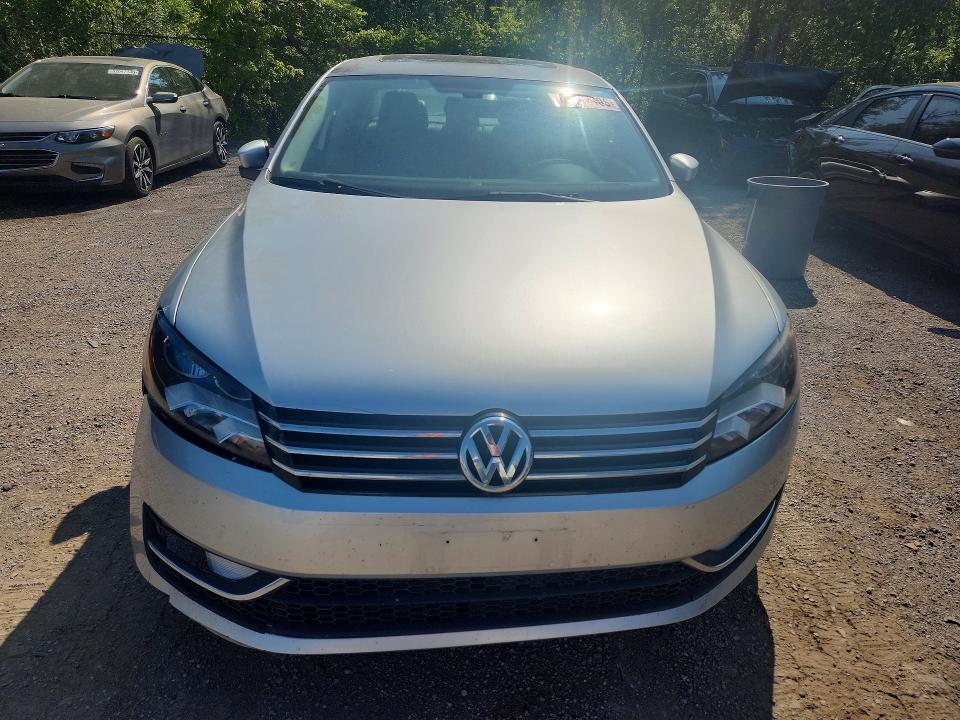 Aukcja sprzedaży 2015 Volkswagen Passat, vin: 1VWBS7A33FC018291, numer aukcji: 61927106