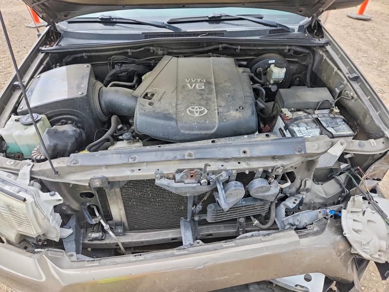 64323406 :رقم المزاد ، 5TFJU4GN0FX066565 vin ، 2015 Toyota Tacoma مزاد بيع