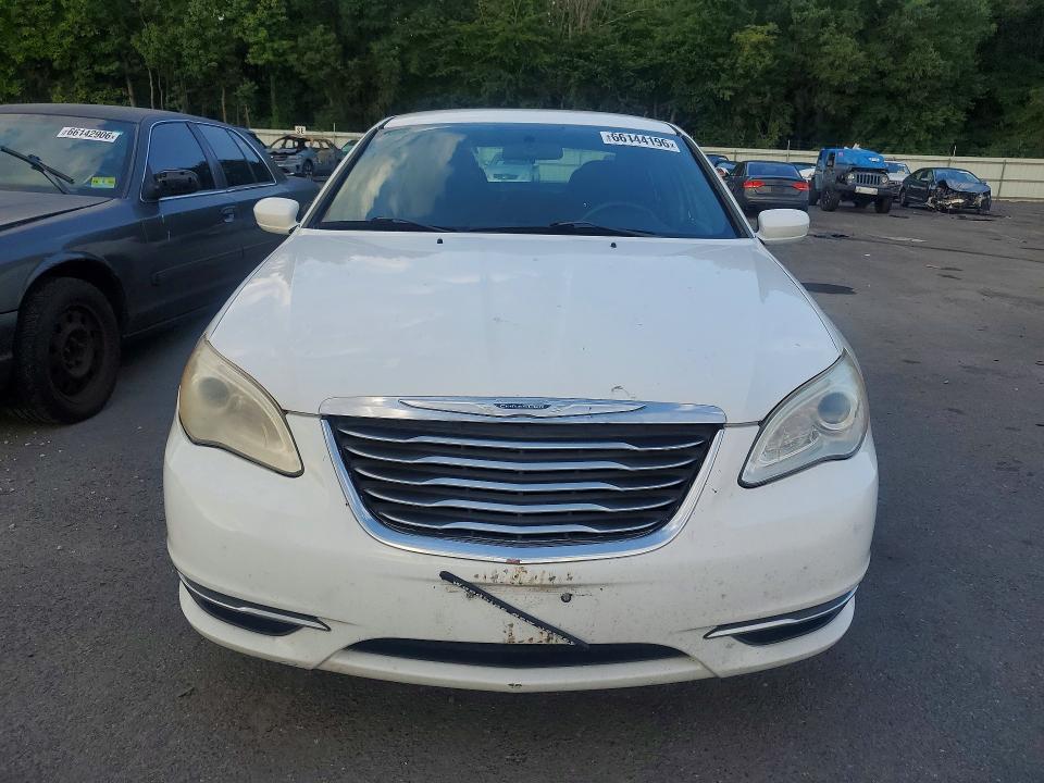 Aukcja sprzedaży 2014 Chrysler 200, vin: 1C3CCBAB6EN141833, numer aukcji: 66144196