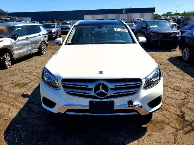 2018 Mercedes-benz Glc მანქანა იყიდება აუქციონზე, vin: WDC0G4KB6JV033679, აუქციონის ნომერი: 61714046