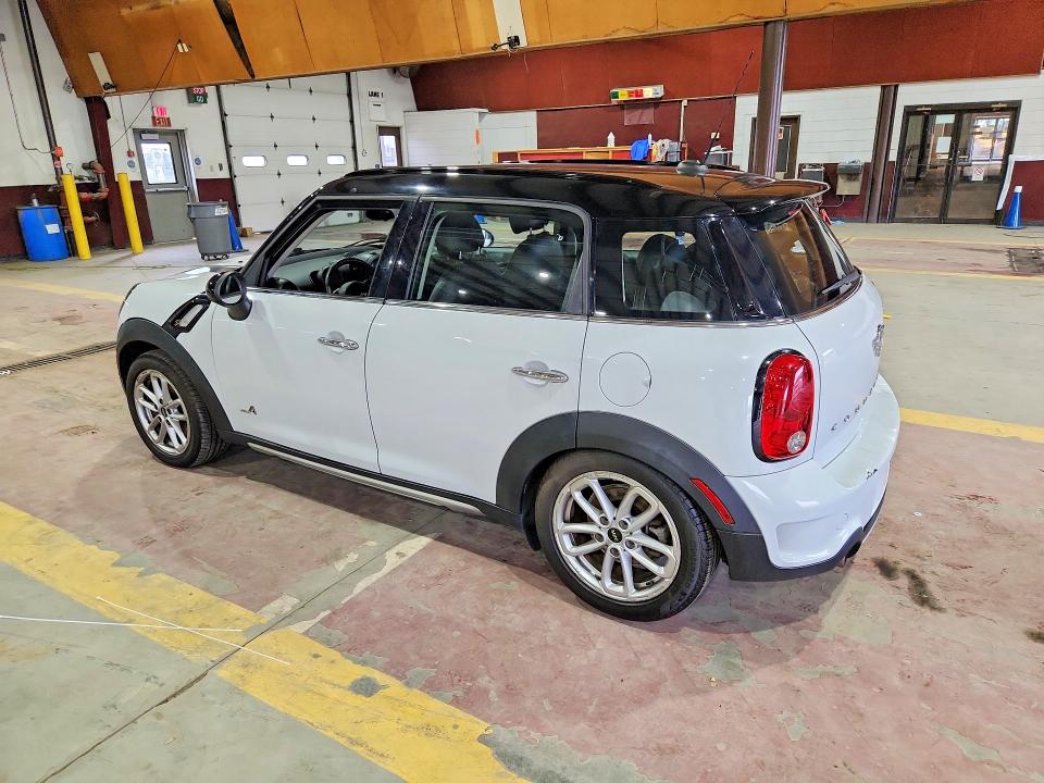 64030506 :رقم المزاد ، WMWZC5C57FWP45642 vin ، 2015 Mini Cooper مزاد بيع