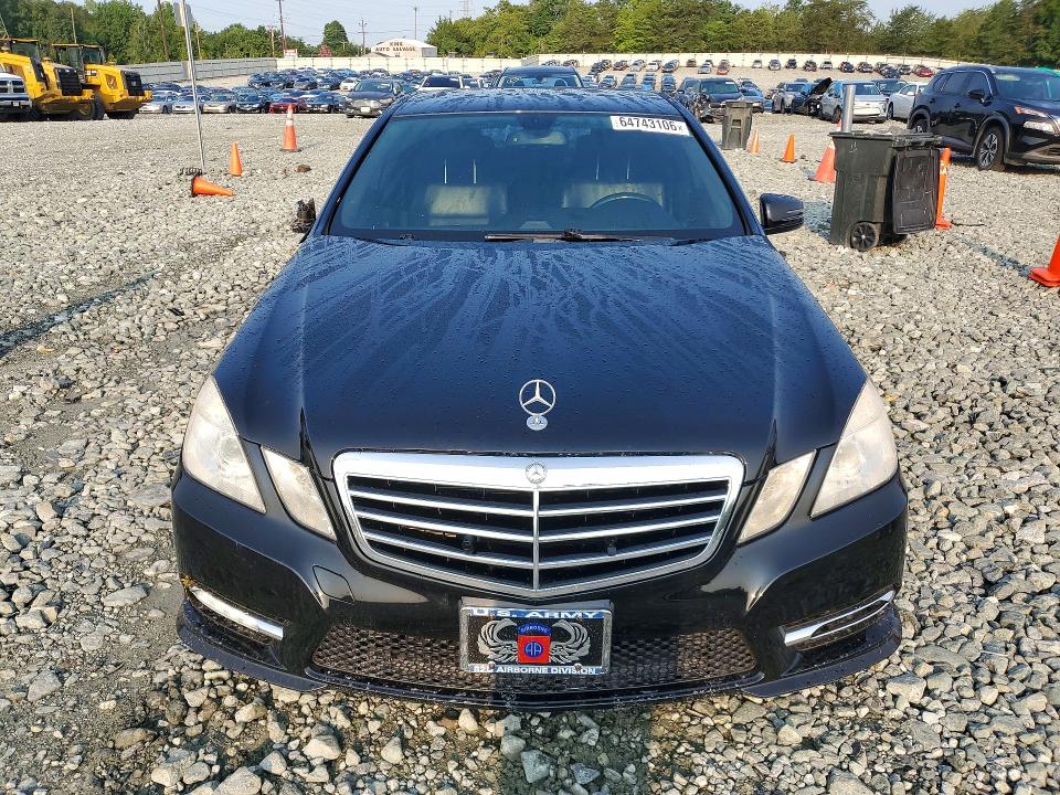 64743106 :رقم المزاد ، WDDHF5KB6CA629523 vin ، 2012 Mercedes-benz E مزاد بيع