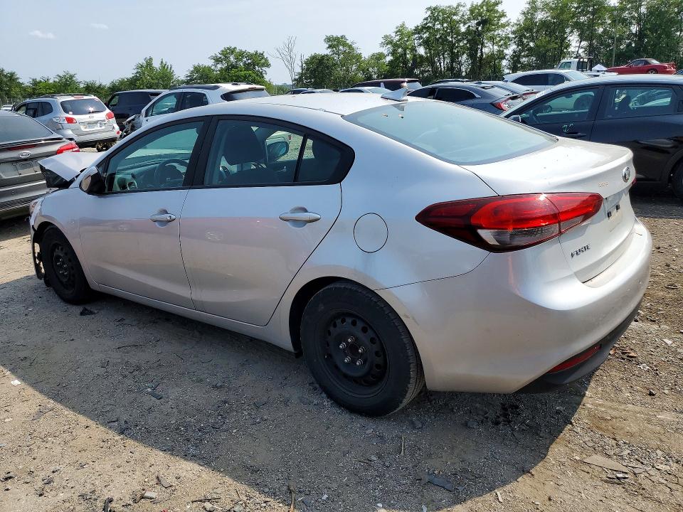 2018 Kia Forte მანქანა იყიდება აუქციონზე, vin: 3KPFL4A76JE247942, აუქციონის ნომერი: 64809316