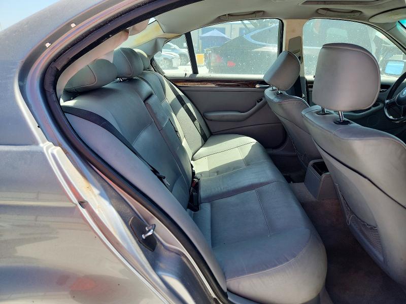 65851886 :رقم المزاد ، WBAEV33425KW20722 vin ، 2005 Bmw 325 مزاد بيع