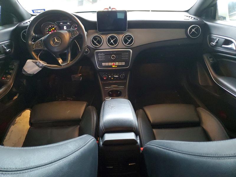 64503106 :رقم المزاد ، WDDSJ4EB5HN444955 vin ، 2017 Mercedes-benz Cla مزاد بيع