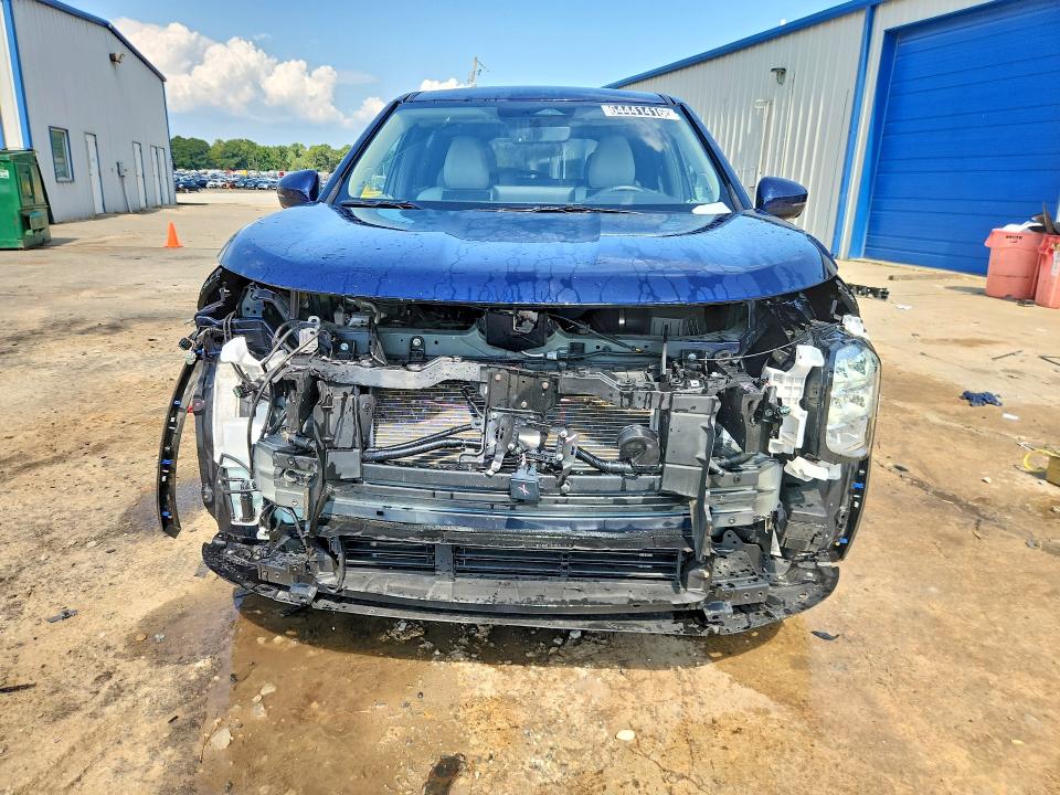 64441416 :رقم المزاد ، JA4J4VA86SZ015881 vin ، 2025 Mitsubishi Outlander مزاد بيع