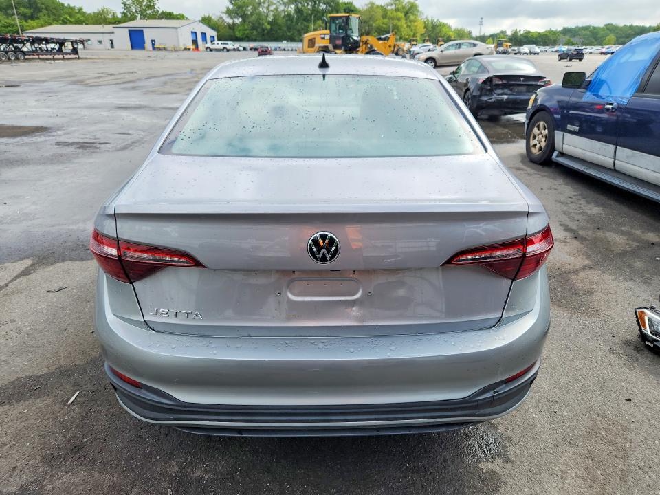 64933386 :رقم المزاد ، 3VW5M7BUXRM014210 vin ، 2024 Volkswagen Jetta مزاد بيع