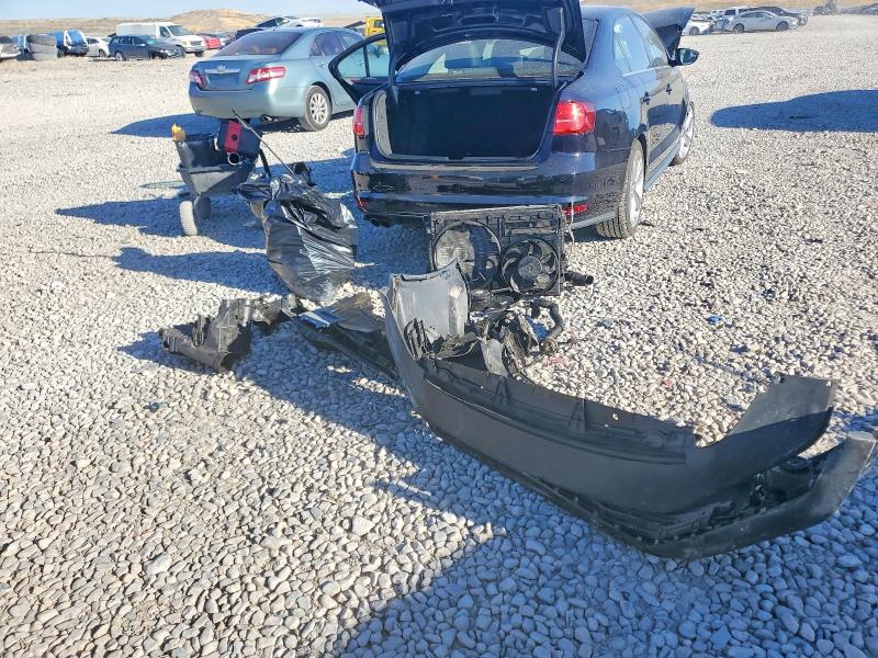 66776416 :رقم المزاد ، 3VW5S7AJ7GM390535 vin ، 2016 Volkswagen Jetta مزاد بيع
