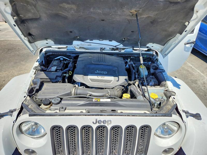 2015 Jeep Wrangler Unlimited მანქანა იყიდება აუქციონზე, vin: 1C4BJWEG1FL645598, აუქციონის ნომერი: 65237396