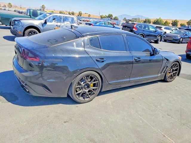 2018 Kia Stinger მანქანა იყიდება აუქციონზე, vin: KNAE35LC8J6022162, აუქციონის ნომერი: 65901266