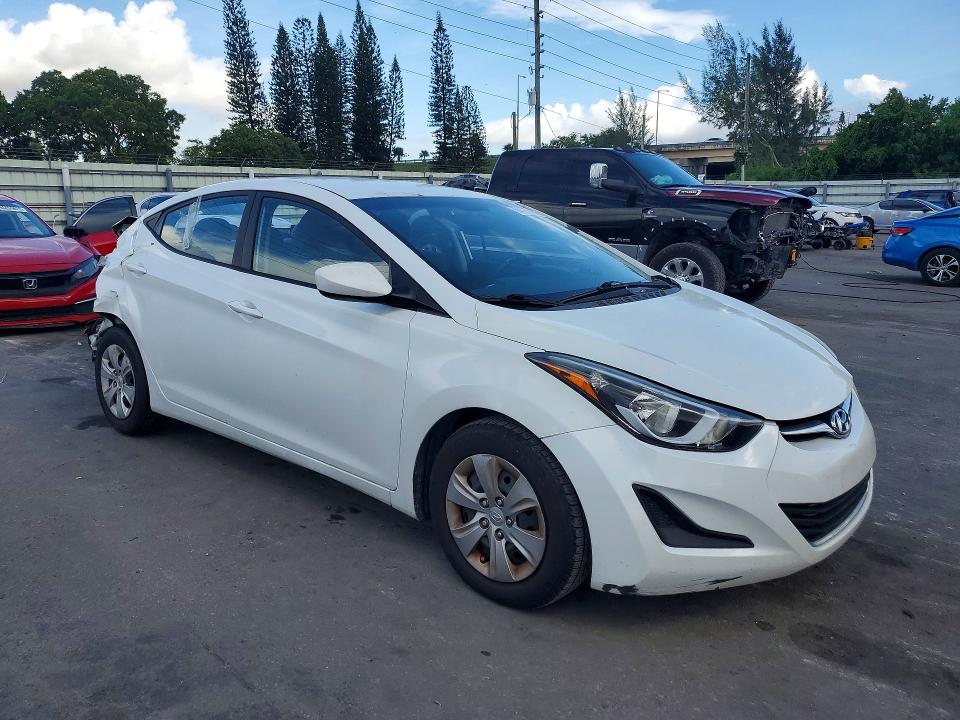 Aukcja sprzedaży 2016 Hyundai Elantra, vin: 5NPDH4AE5GH743407, numer aukcji: 64195696
