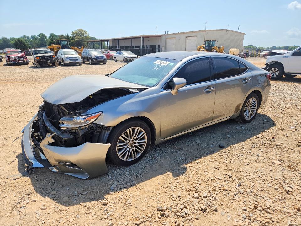 64290516 :رقم المزاد ، JTHBK1GG2G2218451 vin ، 2016 Lexus Es مزاد بيع