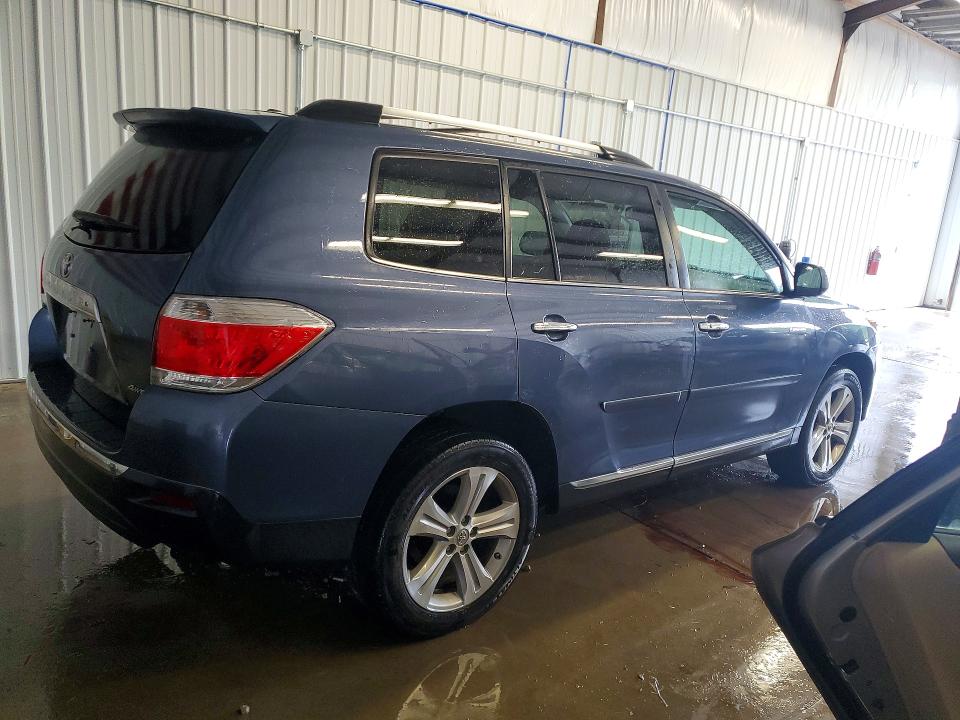 Aukcja sprzedaży 2013 Toyota Highlander, vin: 5TDDK3EH0DS267038, numer aukcji: 64672996