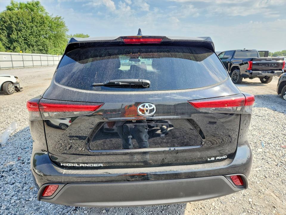 63754076 :رقم المزاد ، 5TDBZRBH7MS123528 vin ، 2021 Toyota Highlander مزاد بيع