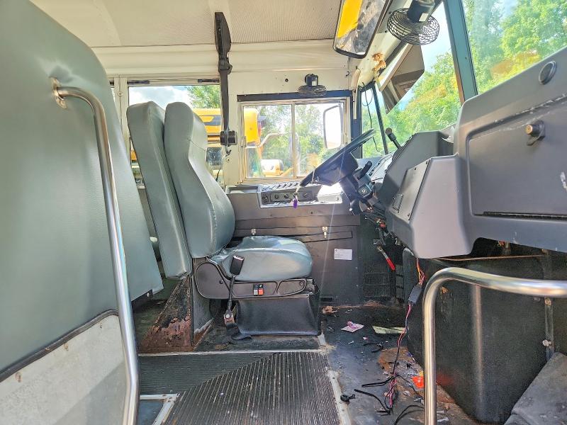 2013 Blub School Bus მანქანა იყიდება აუქციონზე, vin: 1BAKGCPA4DF295007, აუქციონის ნომერი: 66365036