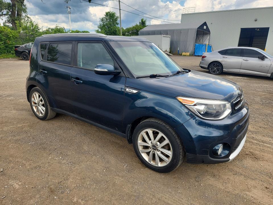 2017 Kia Soul მანქანა იყიდება აუქციონზე, vin: KNDJP3A53H7440194, აუქციონის ნომერი: 64913776